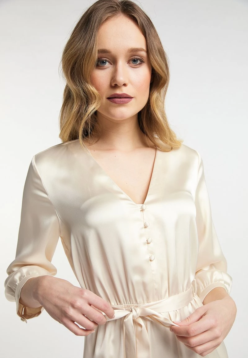 Mujer DREIMASTER BARADELLO - Vestido Informal - Champagner 4 Mujer DREIMASTER BARADELLO - Vestido Informal - Champagner - Imagen 4