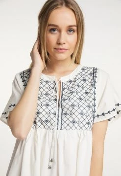 Mujer DREIMASTER FUMO - Vestido Informal - Wollweiss -Tienda DreiMaster barata aabbd98cfafe4f49b151c738f19c9c32