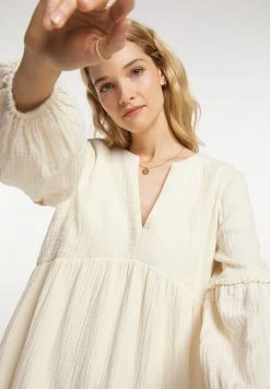 Mujer DREIMASTER INCUS - Vestido Informal - Wollweiss -Tienda DreiMaster barata b5a8dc573e7943debdcf2e81cc06e884